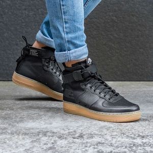 🦋 NIKE AIR FORCE 1 Mid Sneakers Black Boots Like